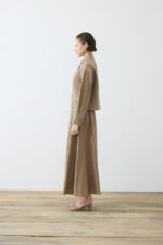 Natural 100% Linen Cropped Shirt - Image 3